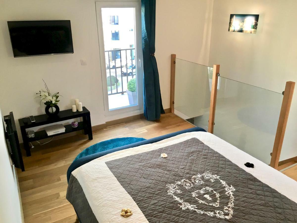 Little Plaza Appart'Hotel Lilla Esterno foto